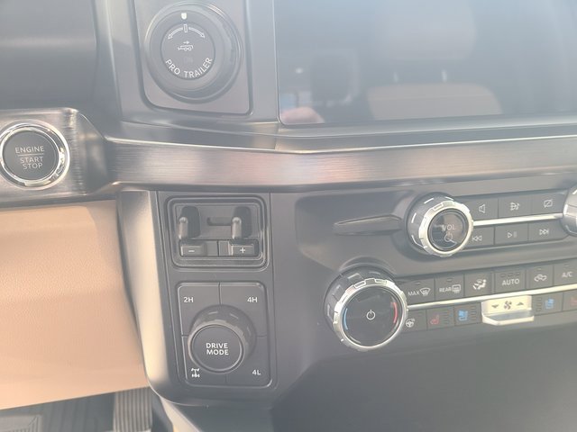 Used 2024 Ford F350 Lariat w/ Lariat Ultimate Package image 13