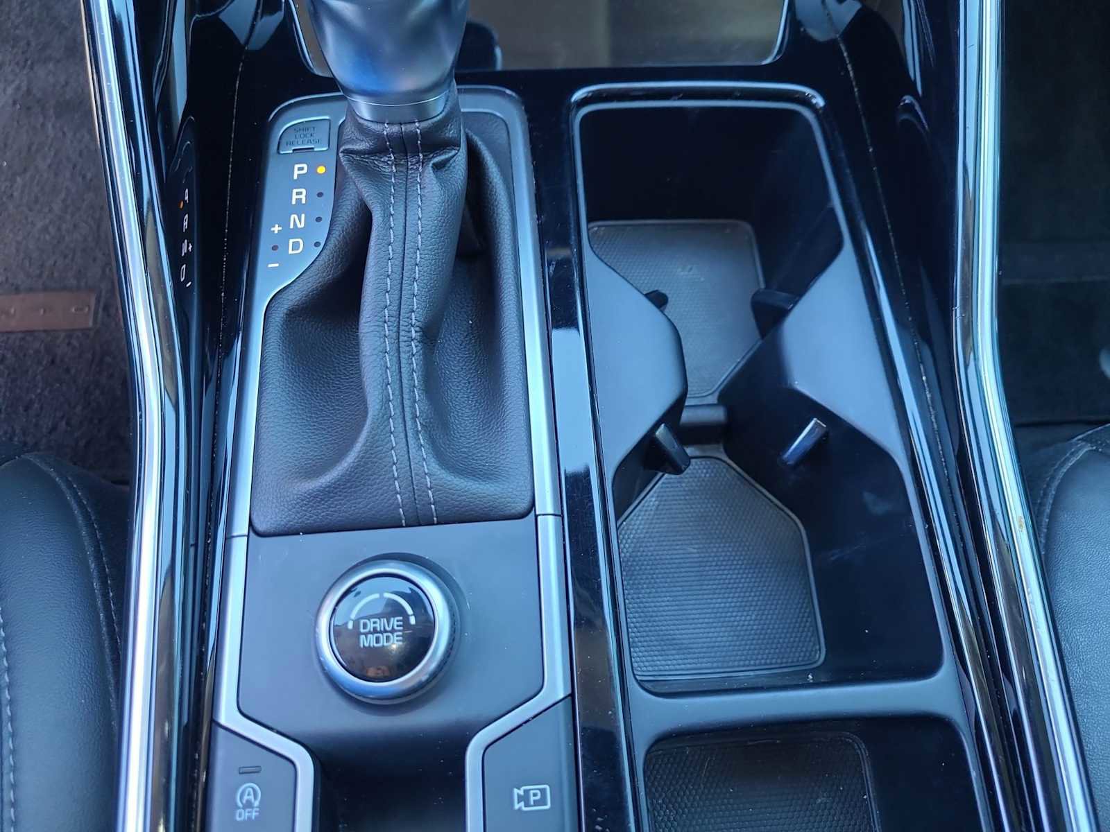 Used 2022 Kia Sorento SX image 25