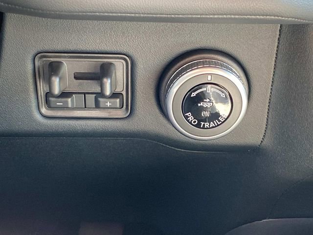 New 2026 Lincoln Navigator Reserve w/ Jet Appearance Package image 25