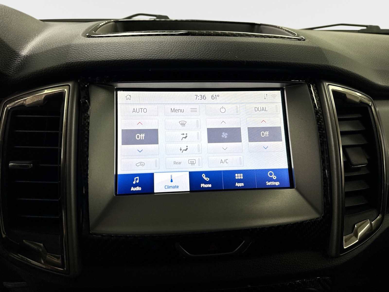 Used 2020 Ford Ranger XLT w/ Trailer Tow Package image 12