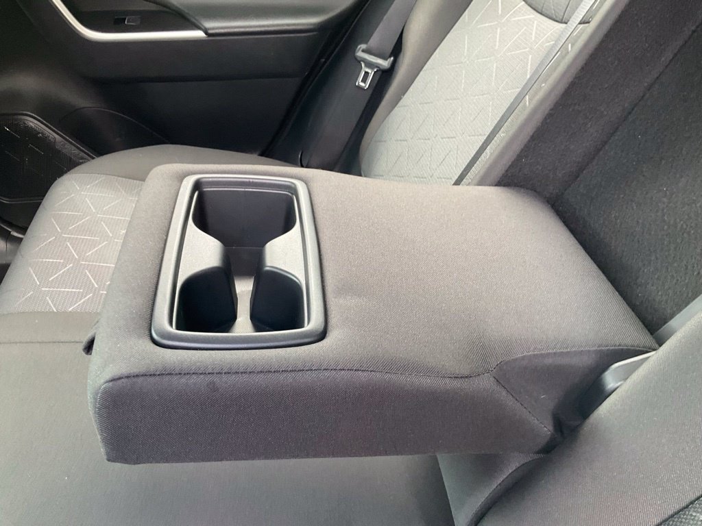 Used 2025 Toyota RAV4 XLE AWD/4WD image 16