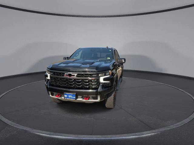 Used 2024 Chevrolet Silverado 1500 ZR2 w/ Technology Package AWD/4WD image 3