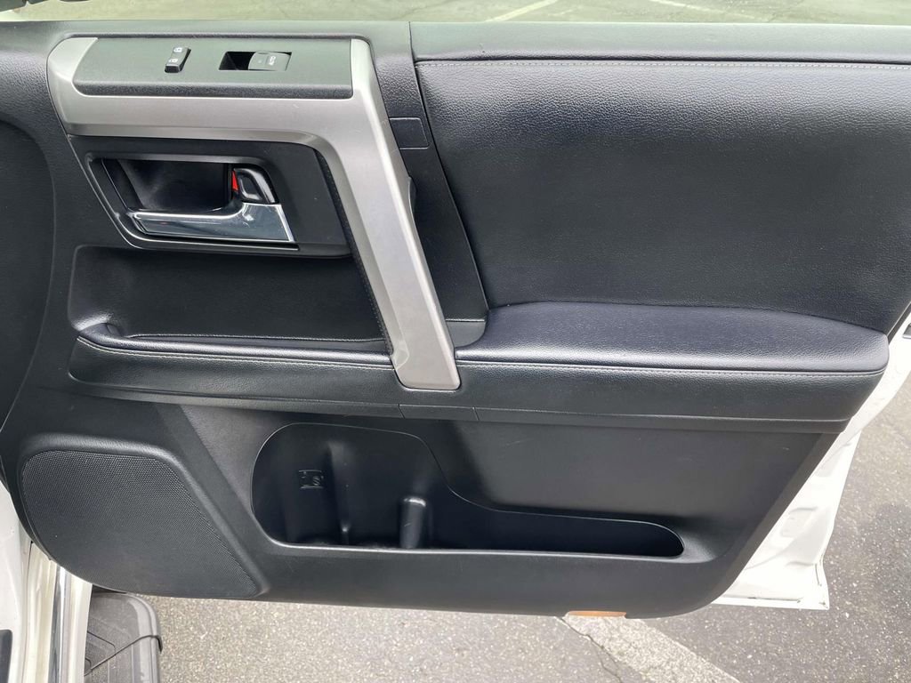 Used 2020 Toyota 4Runner Limited image 47