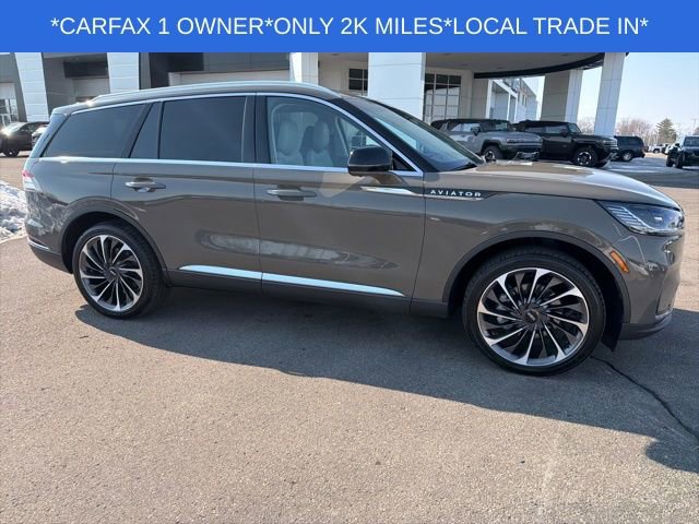 Used 2025 Lincoln Aviator Reserve w/ Equipment Group 201A image 17