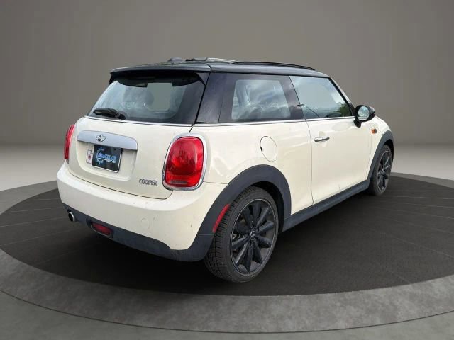 Used 2015 MINI Cooper 2-Door Hardtop FWD image 5