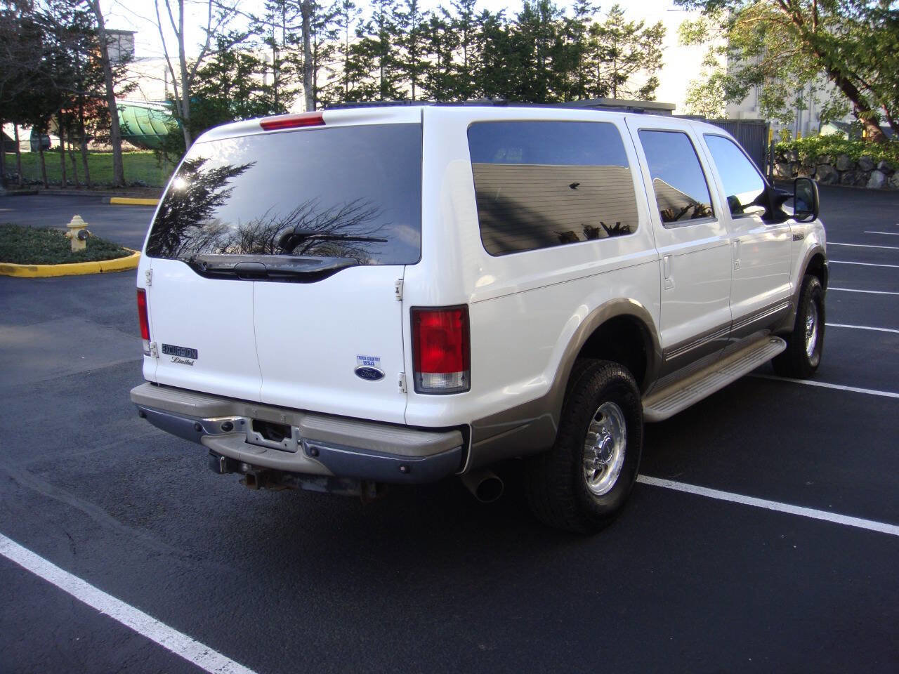 Used 2001 Ford Excursion Limited image 7