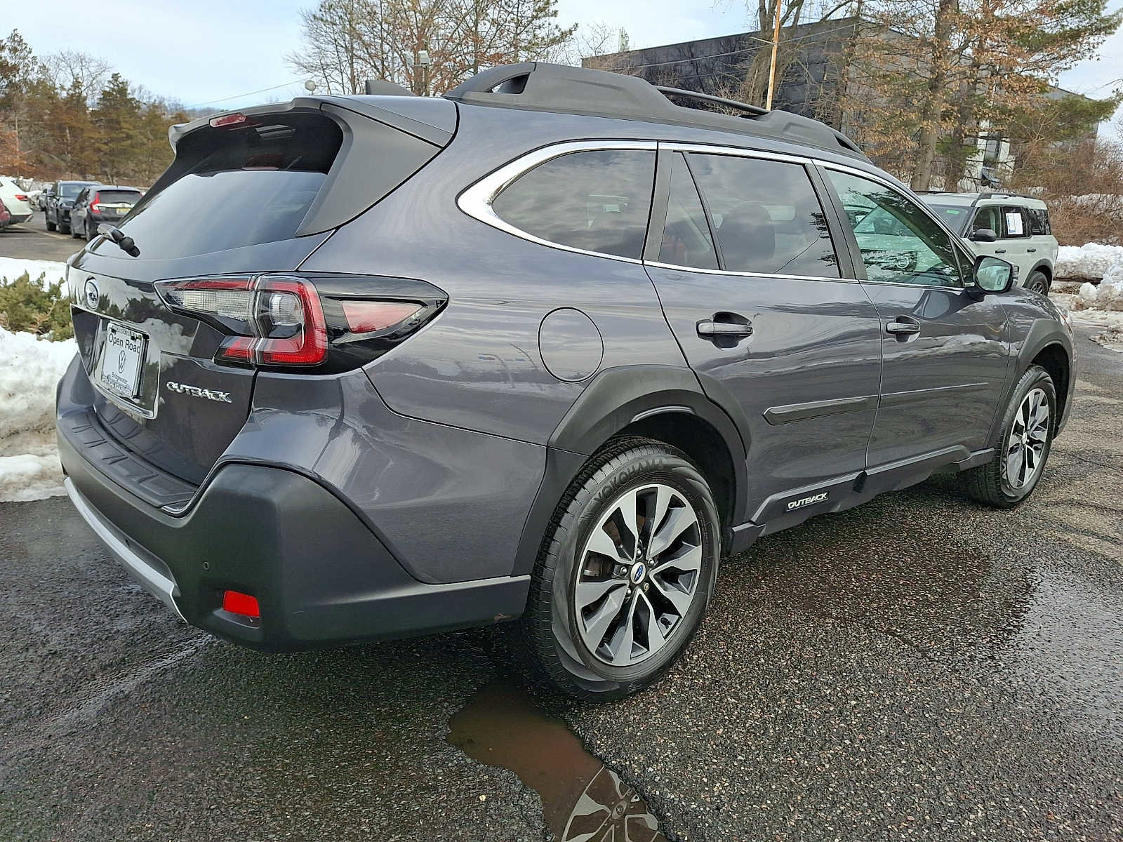 Used 2023 Subaru Outback Limited AWD/4WD image 6