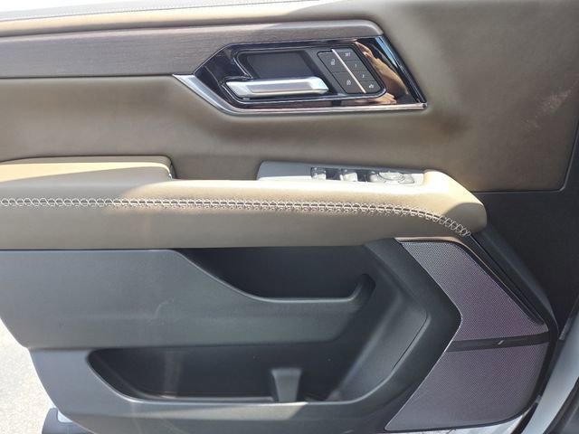 New 2026 GMC Yukon Denali Ultimate AWD/4WD image 38