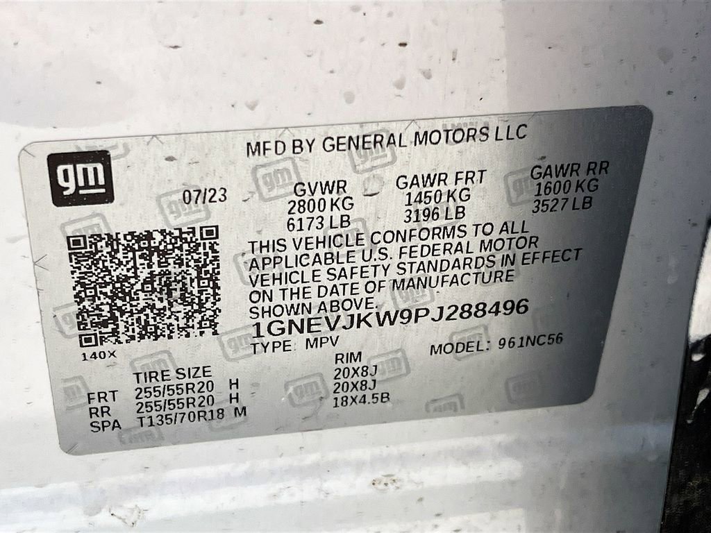 Used 2023 Chevrolet Traverse RS image 35