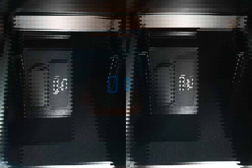 Used 2022 Ford Explorer ST w/ Equipment Group 401A image 28