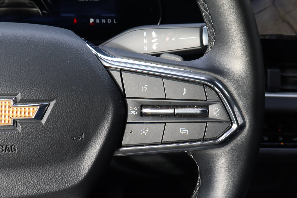 Used 2025 Chevrolet Equinox LT FWD image 26