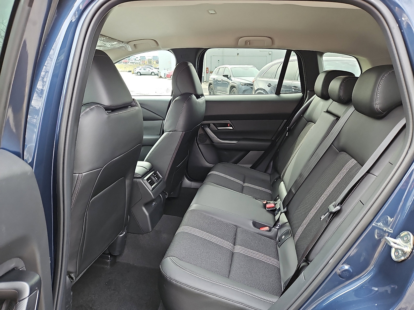 New 2026 MAZDA CX-50 AWD 2.5 S w/ Select Package image 7