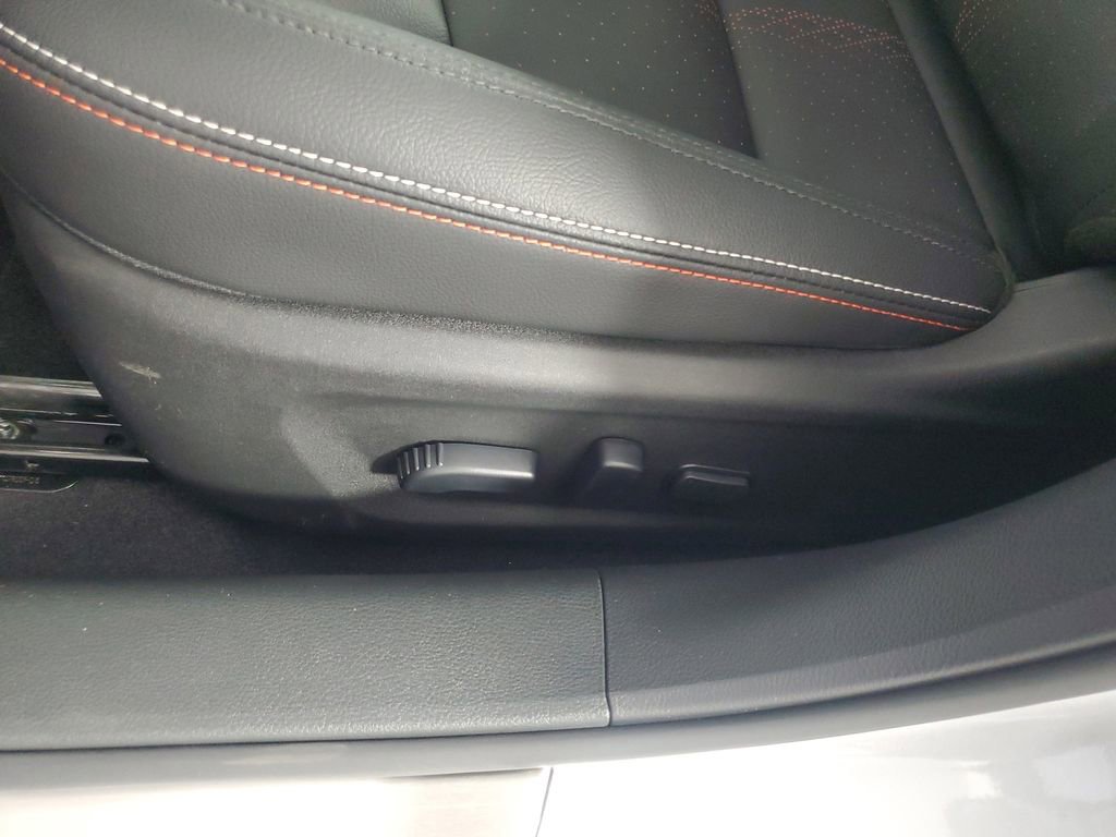 New 2025 Nissan Altima 2.5 SR w/ SR Premium Package image 29