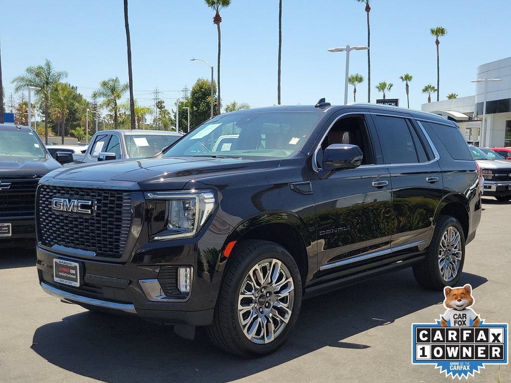 Used 2023 GMC Yukon Denali Ultimate AWD/4WD image 2