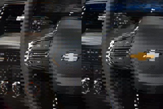 New 2026 Chevrolet Suburban Premier image 38