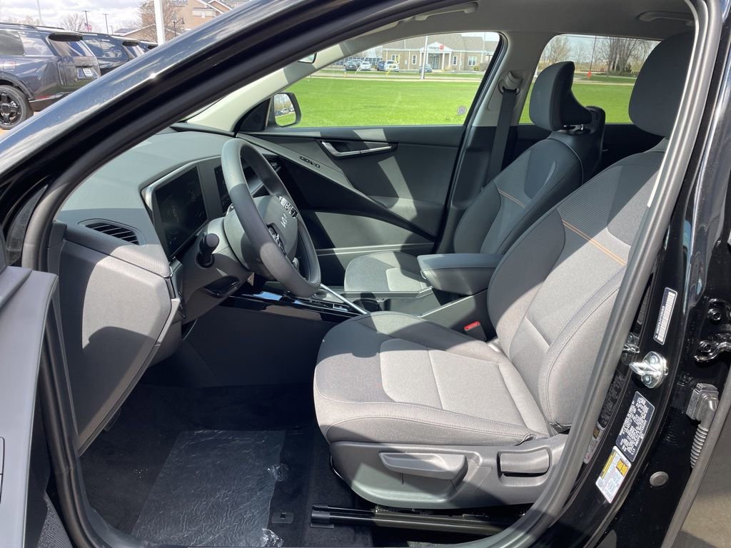 New 2026 Kia Niro LX image 8
