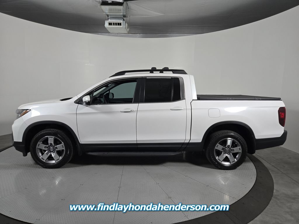 Certified 2024 Honda Ridgeline RTL image 3