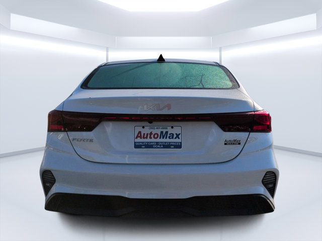 Used 2024 Kia Forte LXS FWD image 4