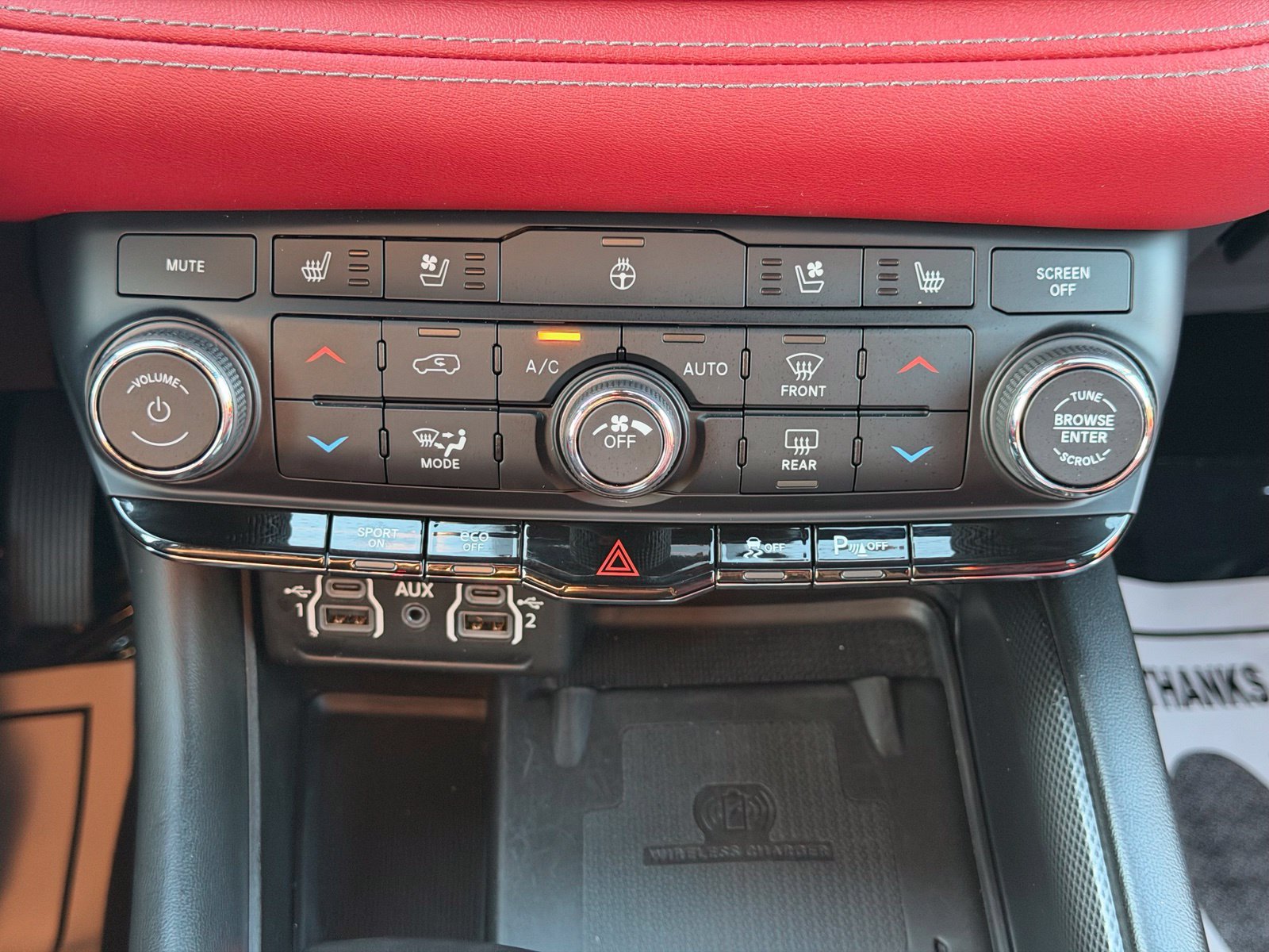 Used 2022 Dodge Durango R/T w/ Blacktop Package AWD/4WD image 24