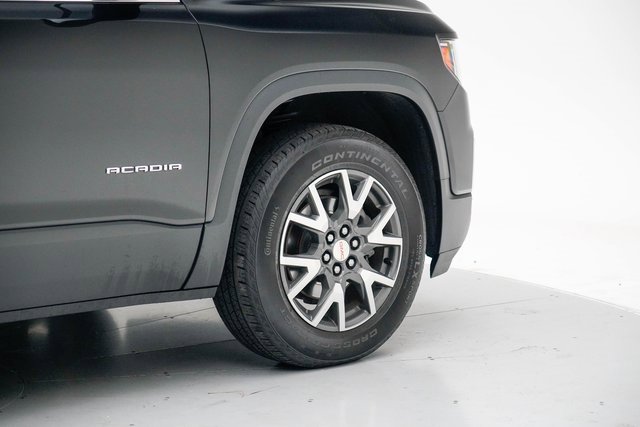 Used 2023 GMC Acadia SLE w/ Driver Convenience Package image 8