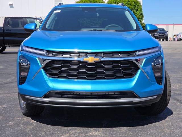 New 2026 Chevrolet Trax LT w/ Driver Confidence Package FWD image 16