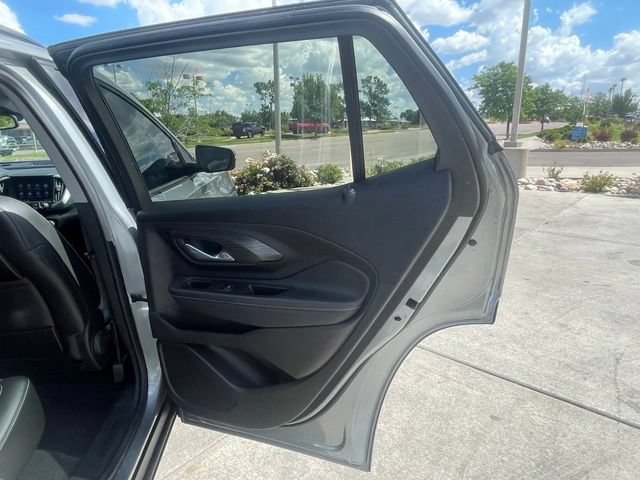 Used 2023 GMC Terrain SLT w/ Elevation Edition AWD/4WD image 31