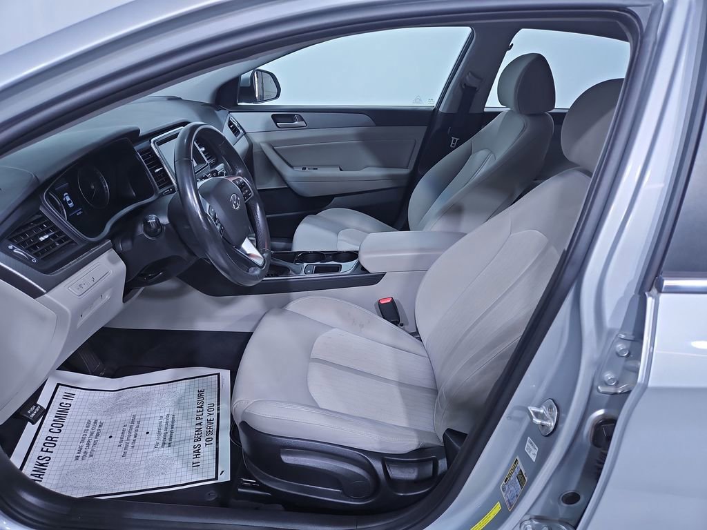 Used 2018 Hyundai Sonata SE image 10