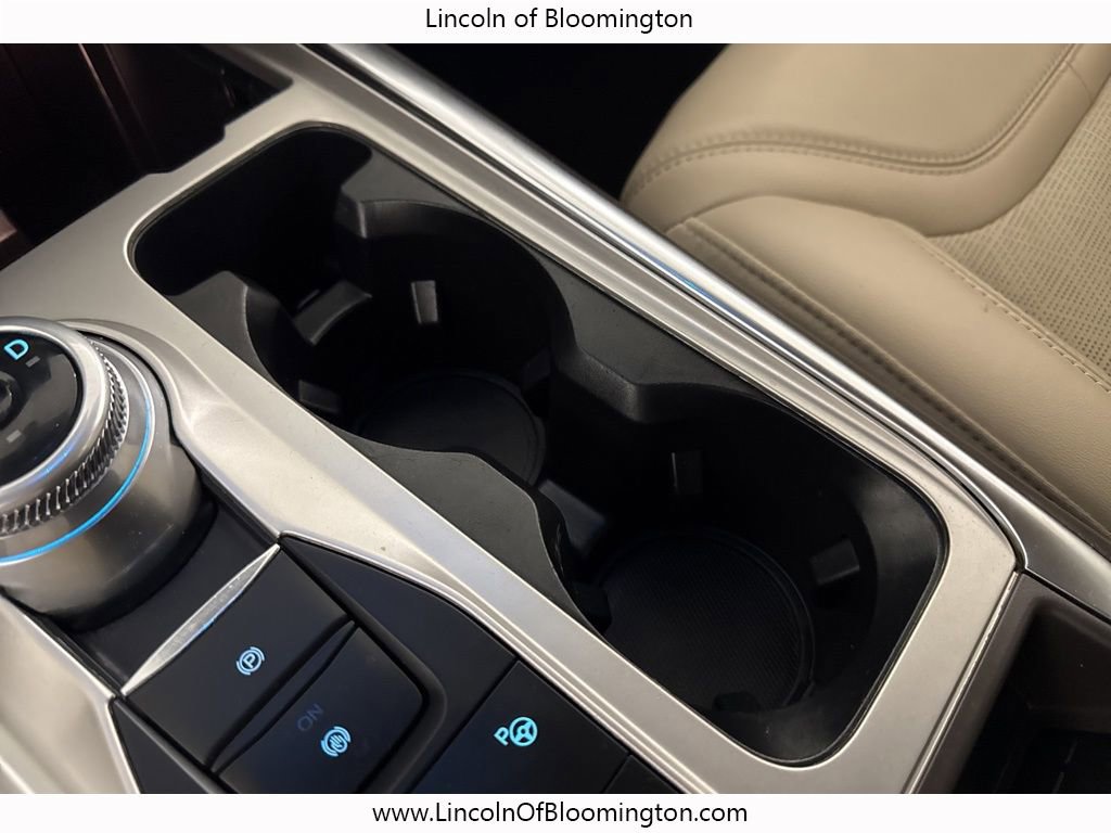 Used 2022 Ford Explorer Platinum w/ Equipment Group 601A image 53