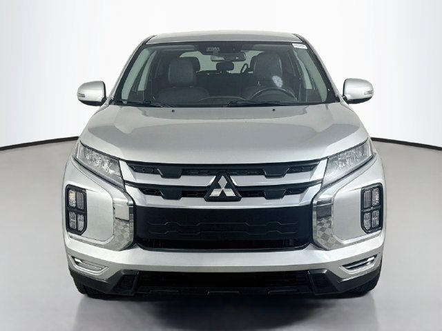 Used 2022 Mitsubishi Outlander Sport SE AWD/4WD image 2