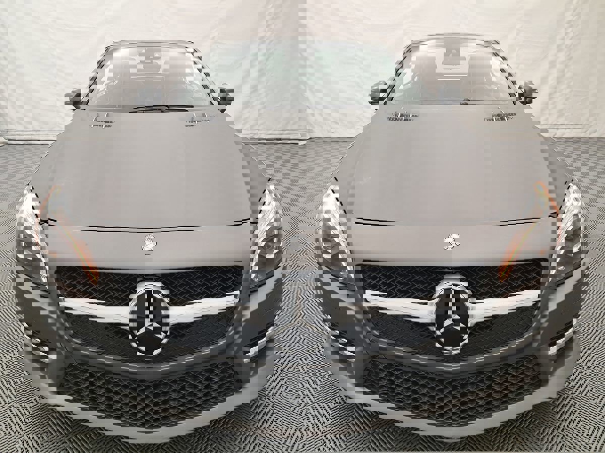 Used 2016 Mercedes-Benz SL 550 image 7