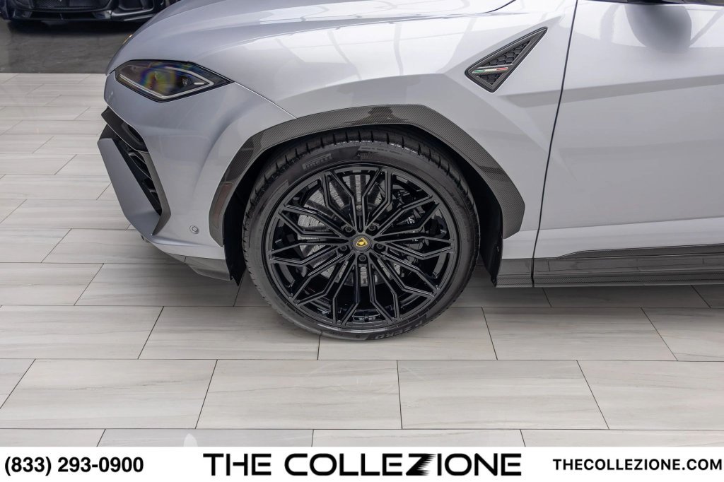 Used 2026 Lamborghini Urus SE AWD/4WD image 10