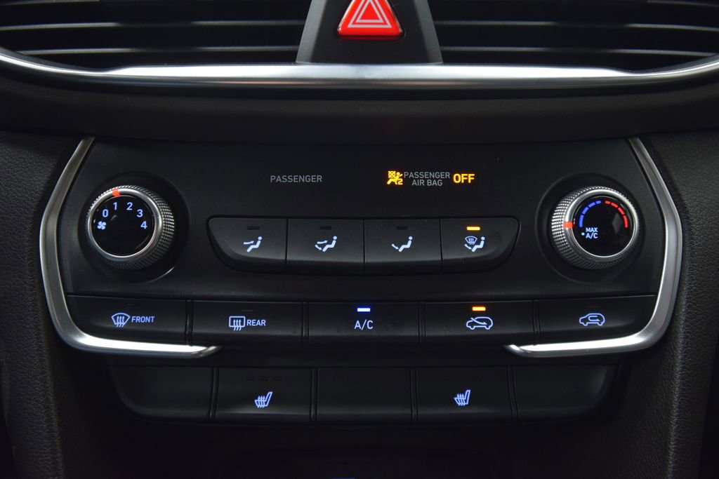 Used 2019 Hyundai Santa Fe SEL image 30