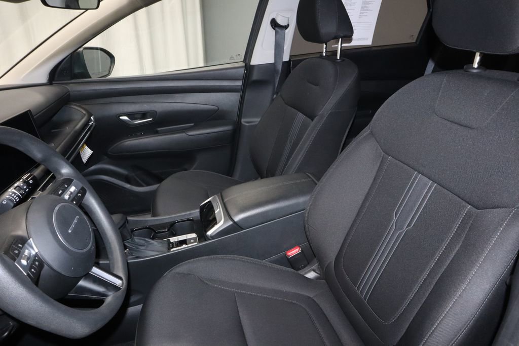 Used 2025 Hyundai Tucson SEL FWD image 22