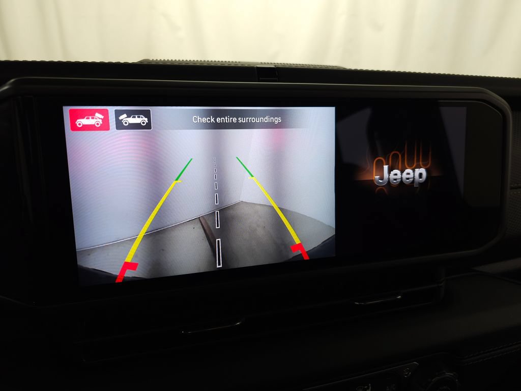 Used 2024 Jeep Wrangler Unlimited Rubicon 392 AWD/4WD image 28