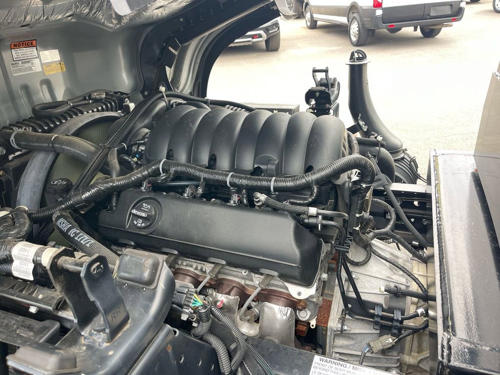 Used 2024 Chevrolet Low Cab Forward RWD image 27