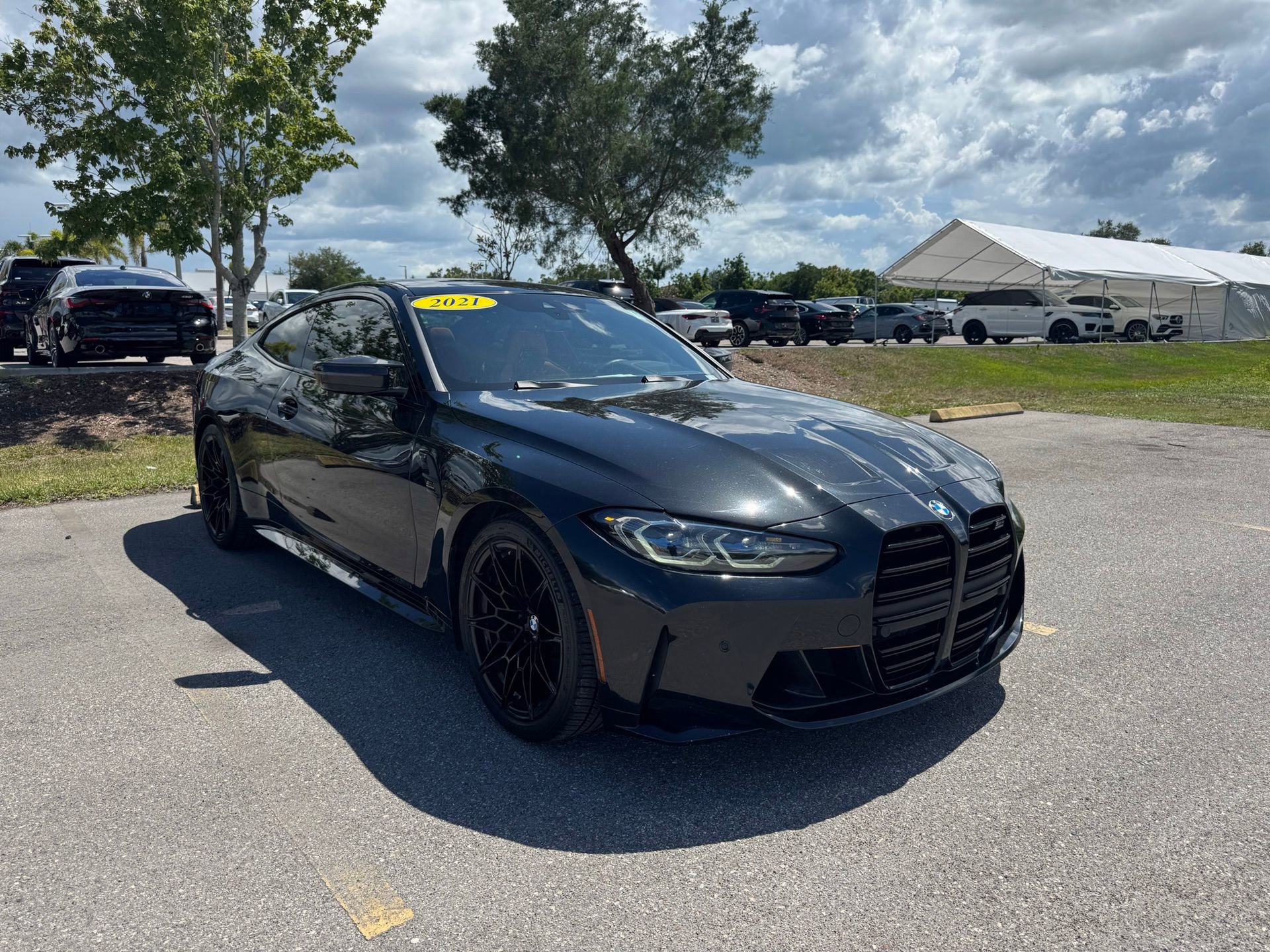 Used 2021 BMW M4 Competition w/ M Carbon Exterior Package RWD image 1