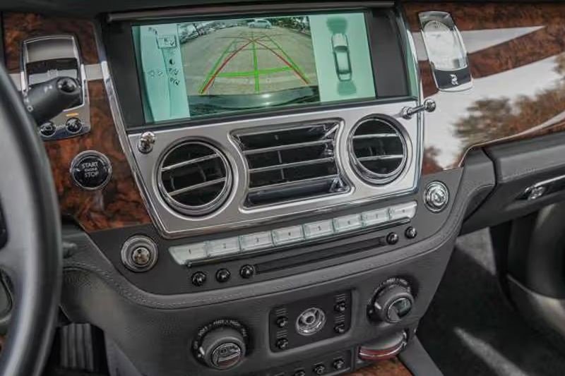 Certified 2016 Rolls-Royce Ghost Extended Wheelbase image 33