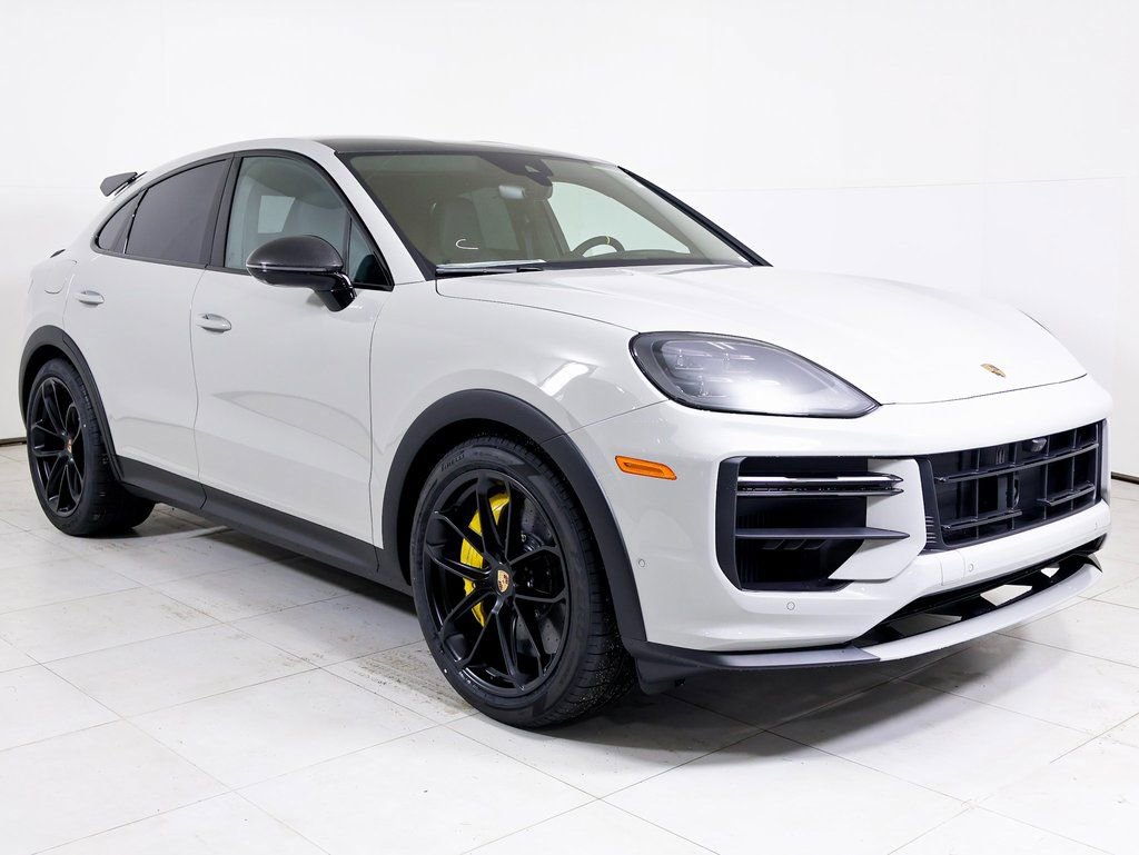 New 2026 Porsche Cayenne Turbo GT image 29