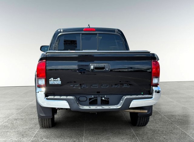Certified 2022 Toyota Tacoma SR5 w/ SR5 Appearance Package (SM) AWD/4WD image 4