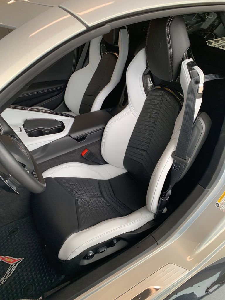 Used 2023 Chevrolet Corvette Stingray Preferred Cpe w/ Z51 Performance Package image 13