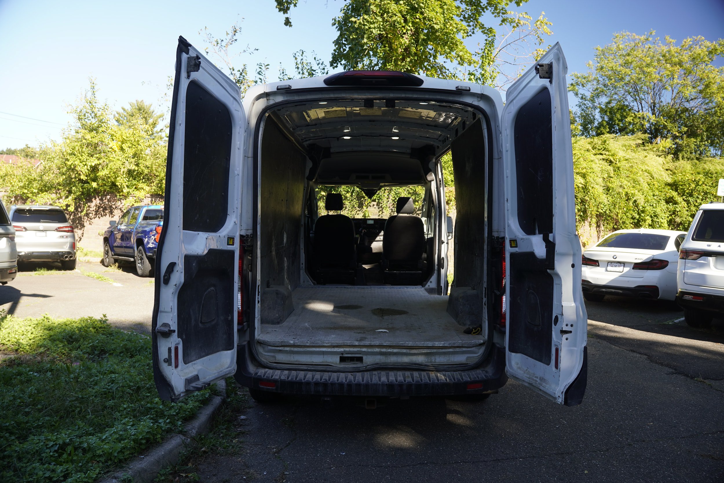 Used 2020 Ford Transit 350 Medium Roof AWD w/ Load Area Protection Package image 12