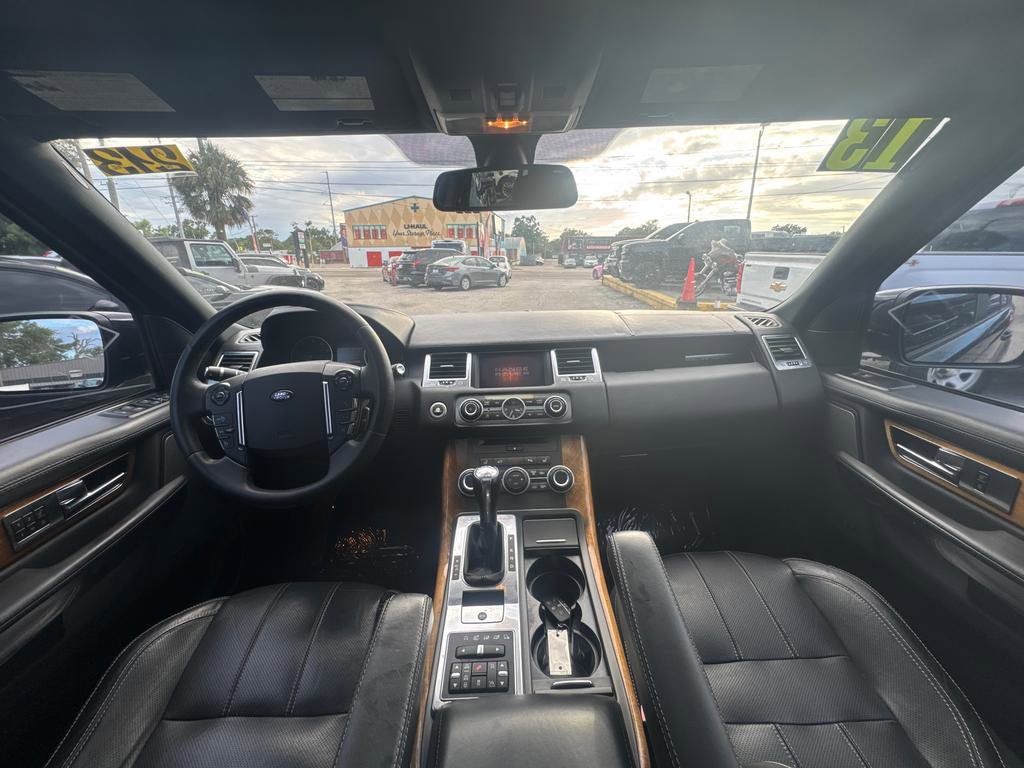 Used 2013 Land Rover Range Rover Sport HSE LUX image 20