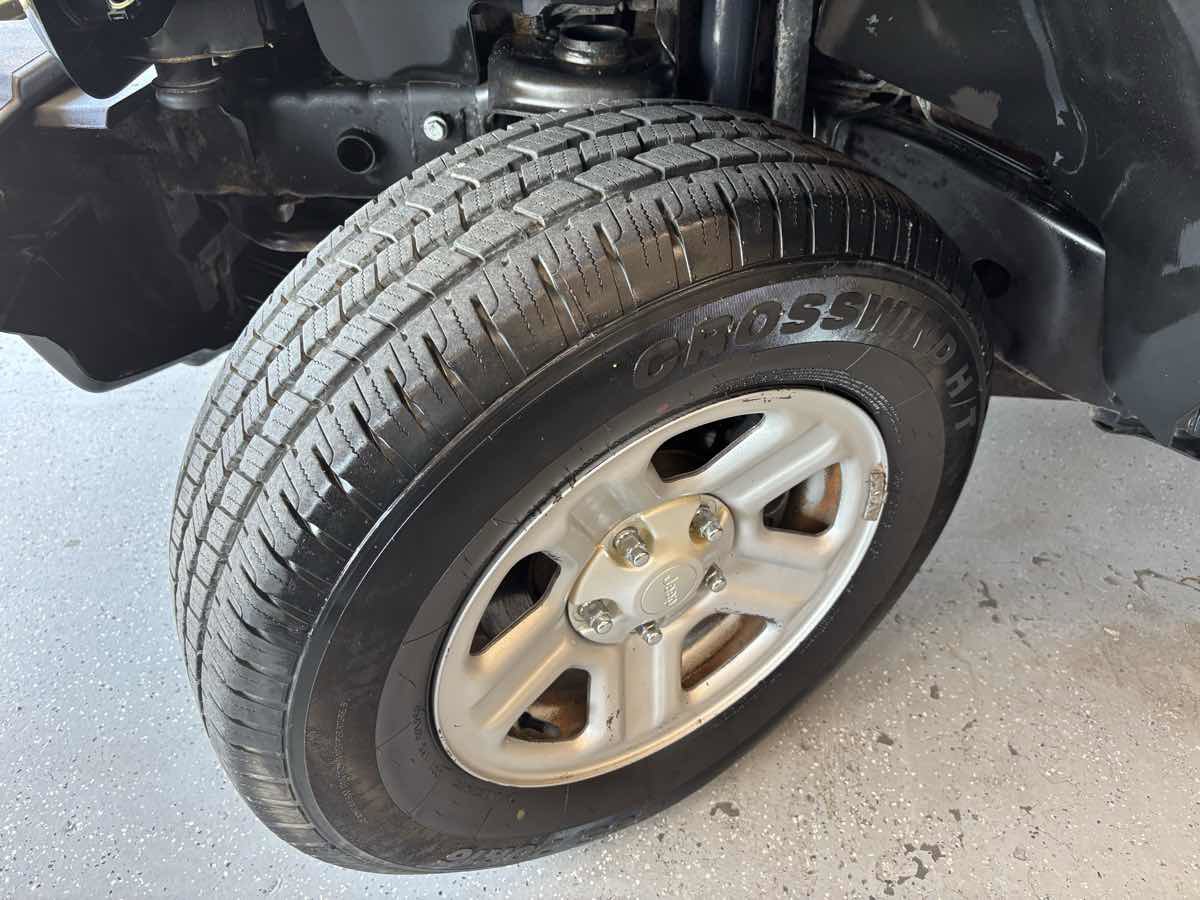 Used 2011 Jeep Wrangler Sport image 26