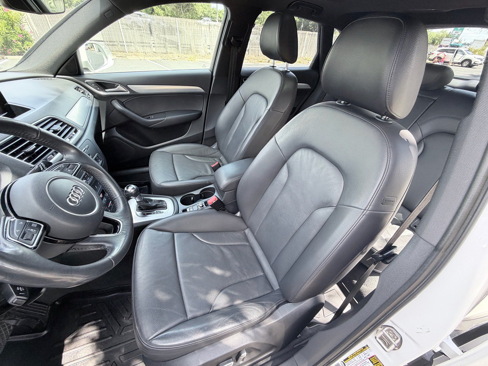 Used 2018 Audi Q3 2.0T Premium w/ Convenience Package FWD image 8