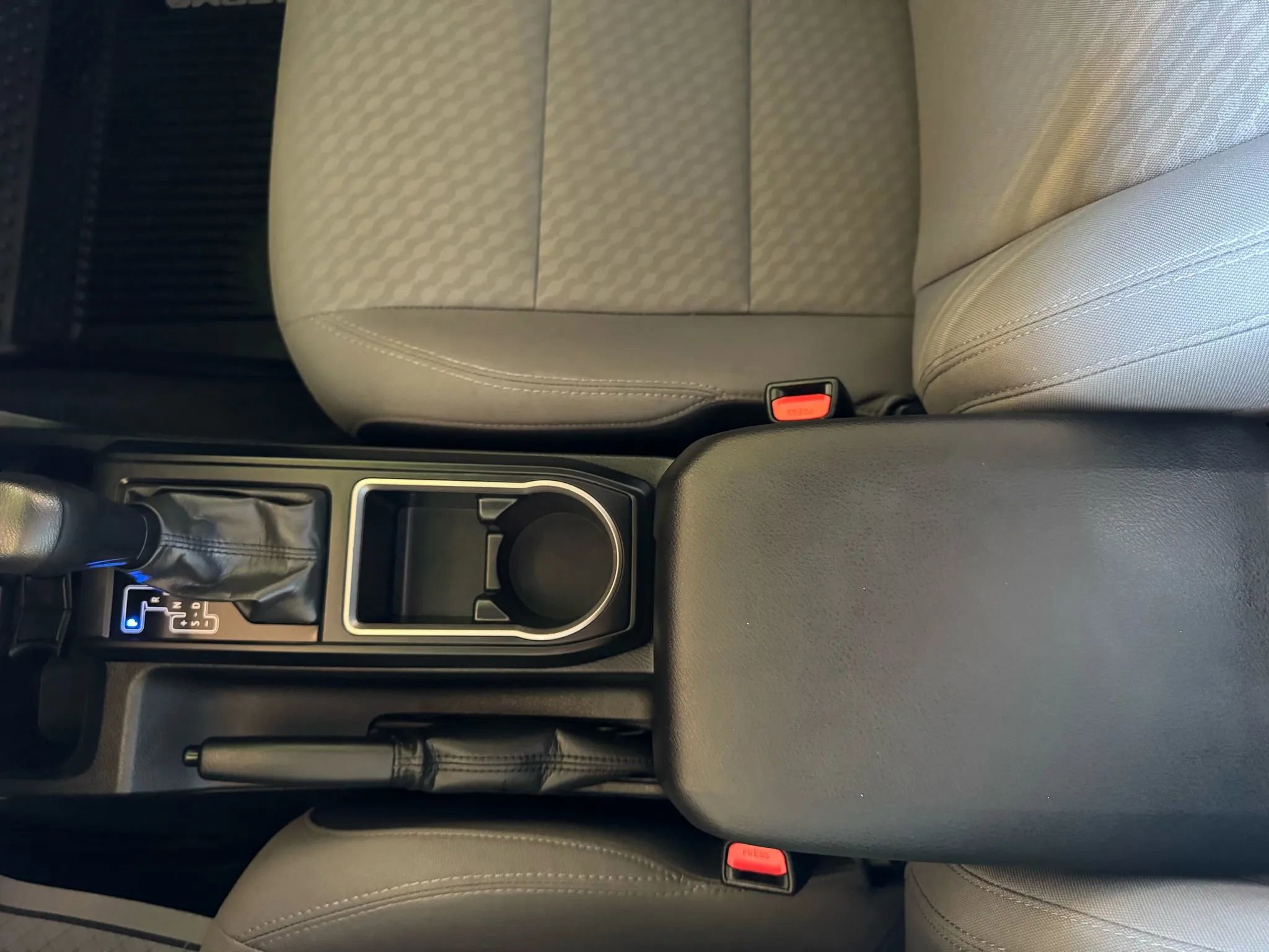 Used 2020 Toyota Tacoma SR image 14