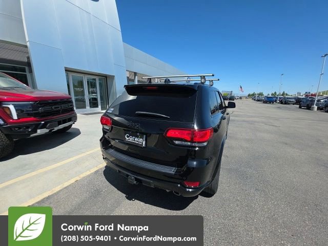 Used 2021 Jeep Grand Cherokee Laredo X AWD/4WD image 13