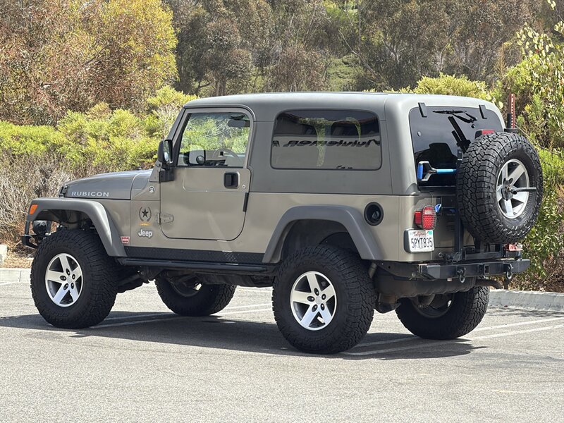 Used 2005 Jeep Wrangler Unlimited Rubicon w/ Sahara Edition Group AWD/4WD image 5