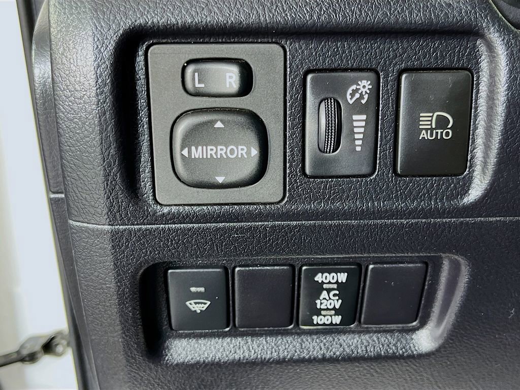 Used 2020 Toyota 4Runner TRD Off-Road Premium AWD/4WD image 13