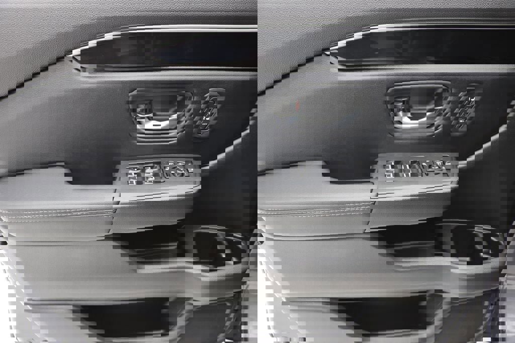 Used 2024 Honda Pilot EX-L image 18