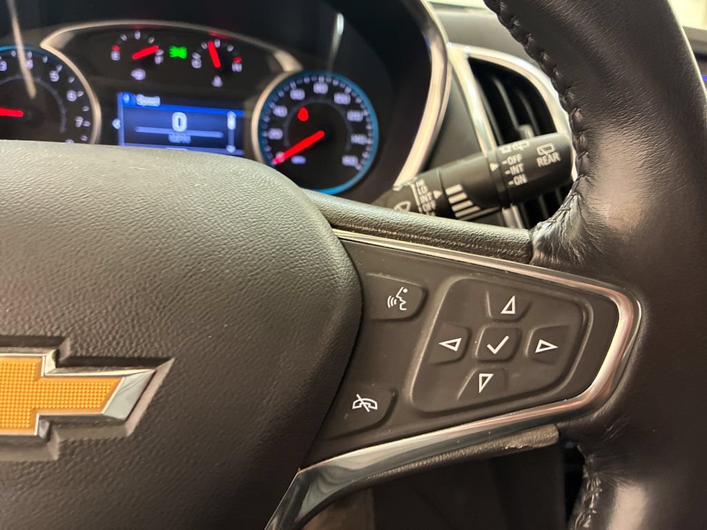 Used 2020 Chevrolet Equinox LT AWD/4WD image 22